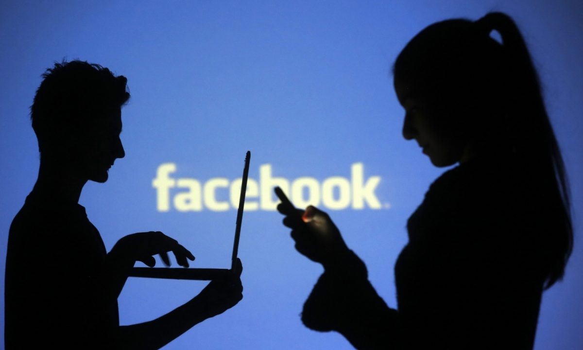 Facebook, arriva il tasto Info per identificare le fonti dei post condivisi